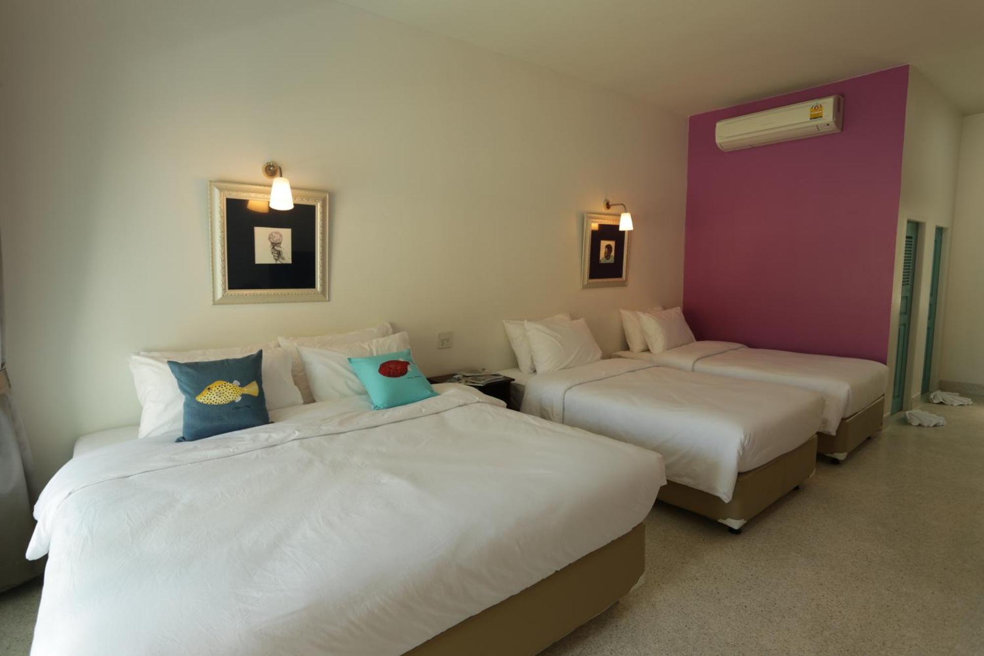 Meet The Sea Hotel Khlong Yai Room photo