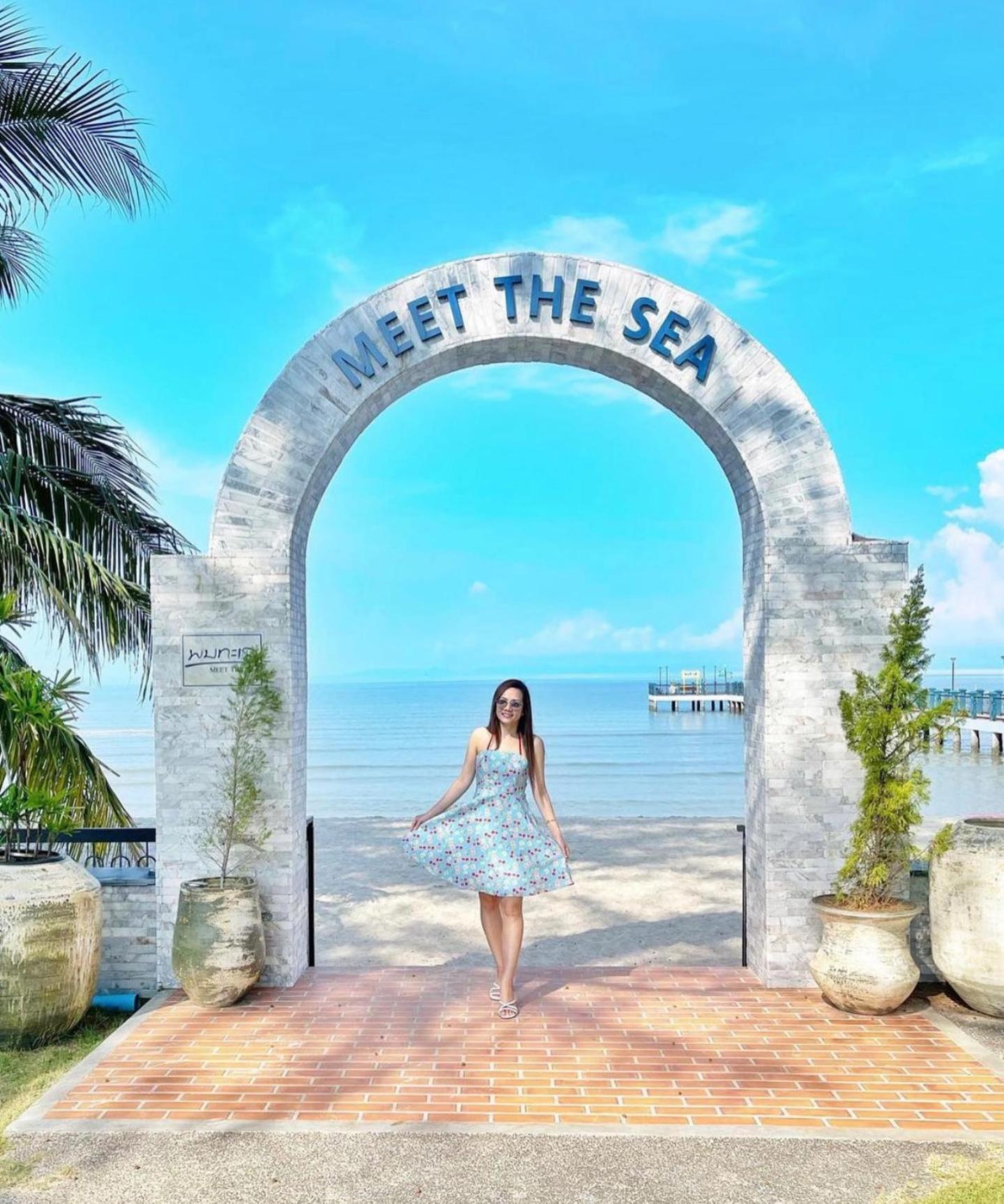 Meet The Sea Hotel Khlong Yai Exterior photo